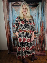 Load image into Gallery viewer, The Suzami pintuck dress
